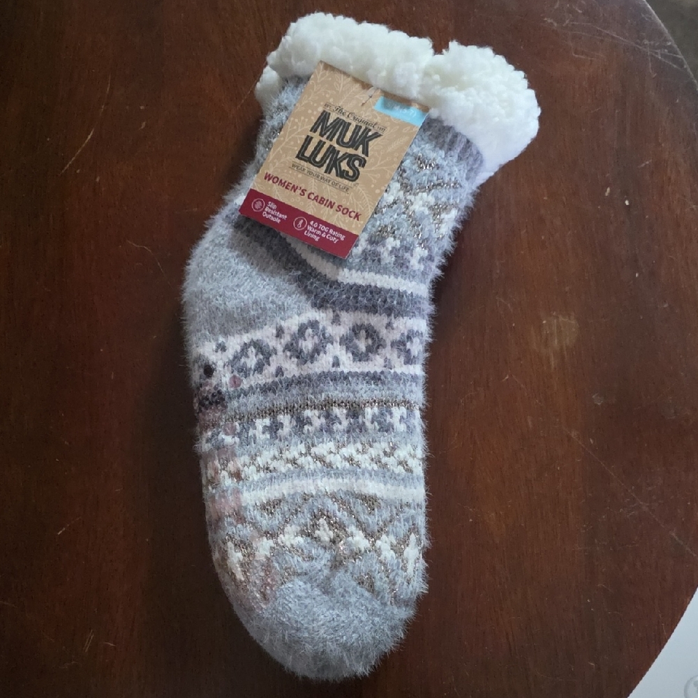 Muk Luks Gray and White Women's Cabin Sock